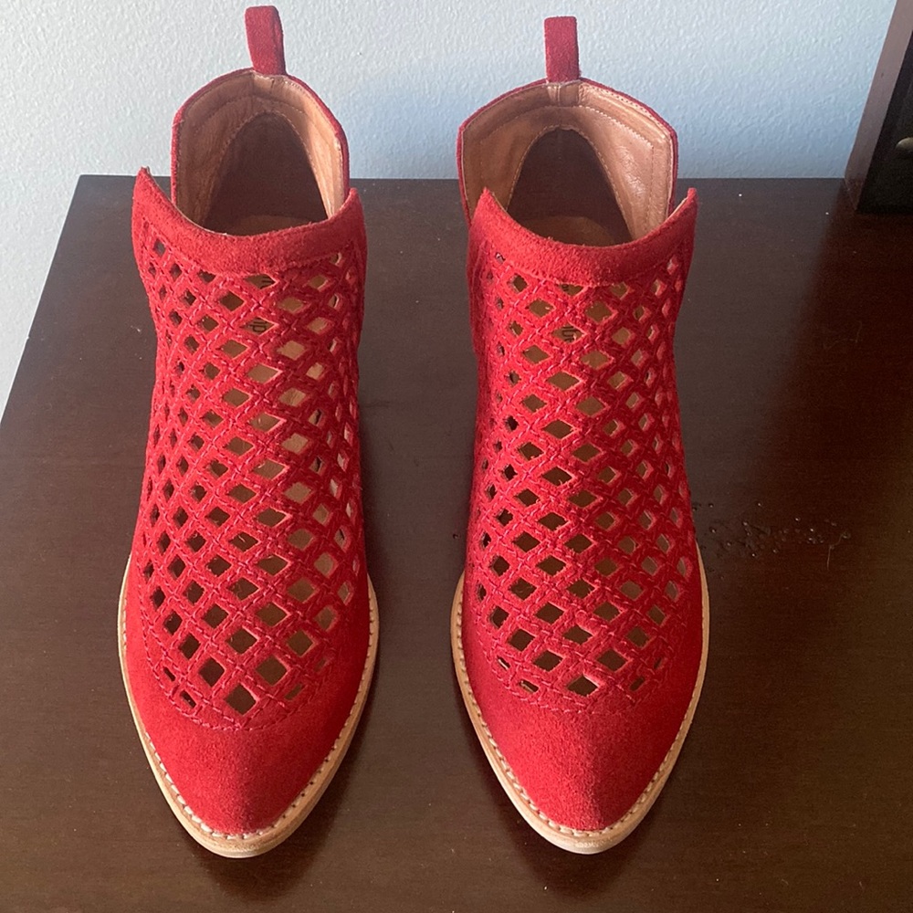Jeffrey Campbell Taggart Booties in Red - New! Size 8.5